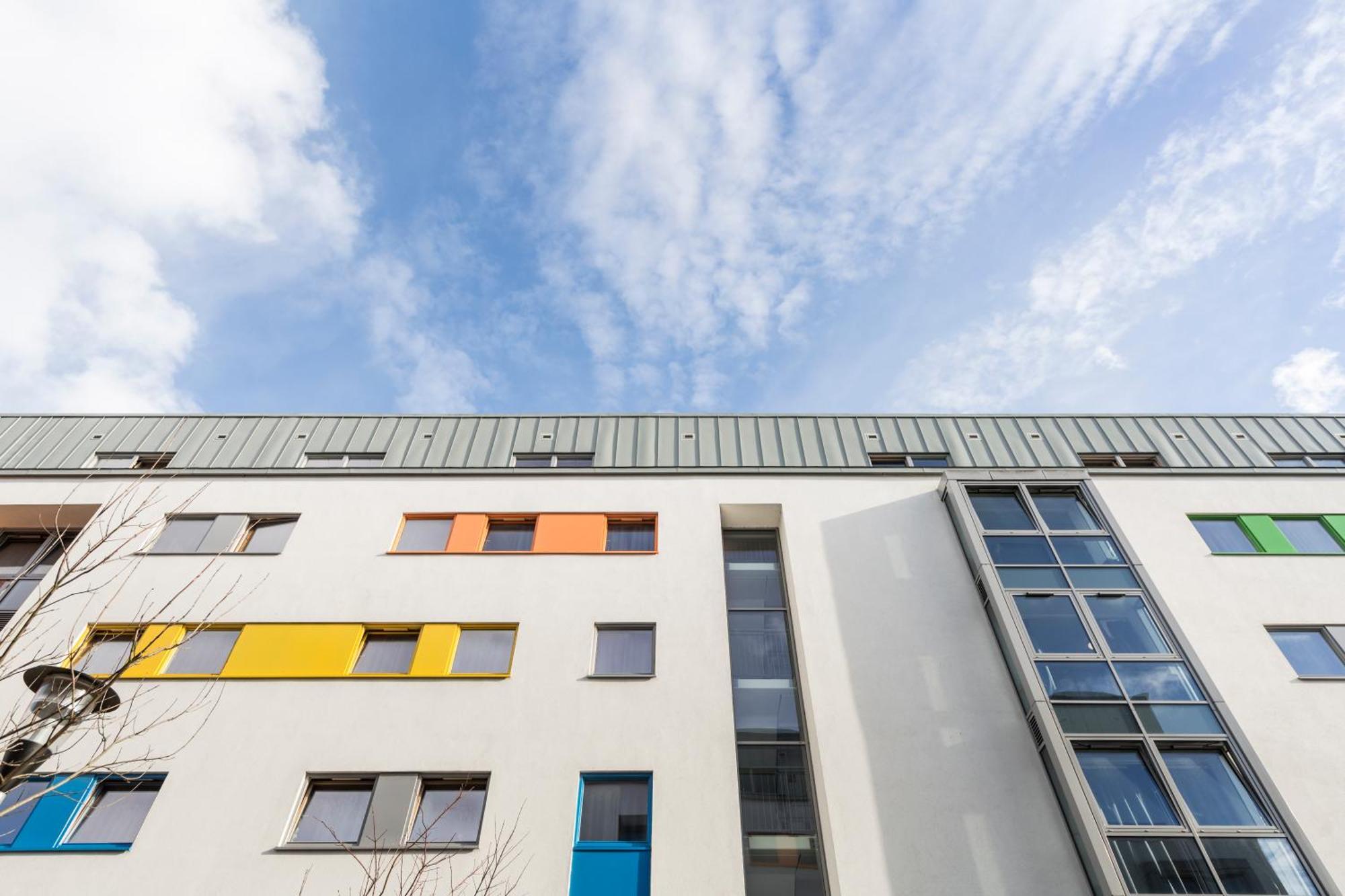Wenlock Court Aparthotel Luton  Exteriör bild